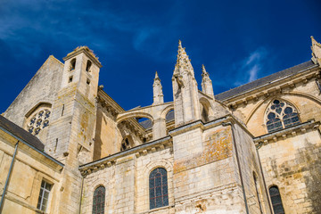 Abbatiale  de Saint-Maixent l'école, Deux-Sèvres.
