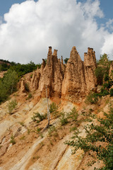Formacje skalne Diavoli Varos, Serbia © Miroslaw