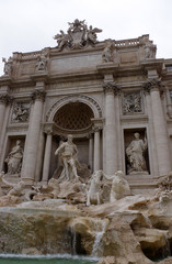 Fototapeta na wymiar fontaine de Trevi, Rome 