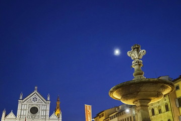 Fototapeta premium Santa croce square at night, Florence, Italy