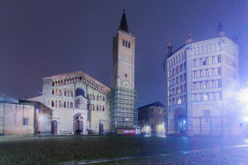 Fototapeta na wymiar Duomo and Baptistery, Parma