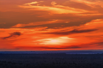 Fototapeta na wymiar Sunrise and beautiful scenery, with deep tonal perspective and clouds.
