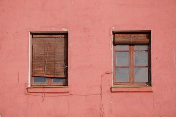 Obraz na płótnie Canvas windows in the facade