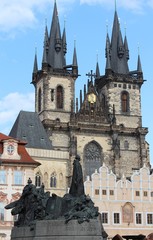 Praha tower cathedral castle 