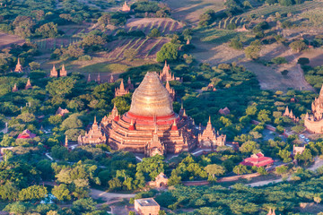 Ballonfahrt über Bagan