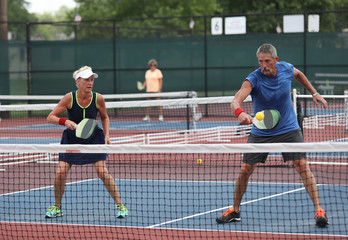 mixed doubles pickleball play
