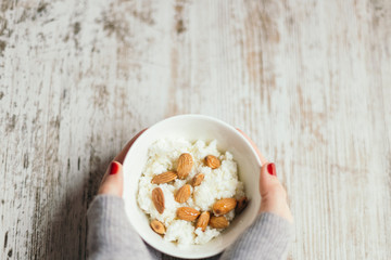 cottage cheese with almonds and honey
