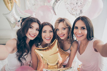 Self-portrait of nice-looking cute sweet lovely adorable fascinating attractive feminine girlish charming cheerful glad girlfriends having fun in light white interior decorated house indoors