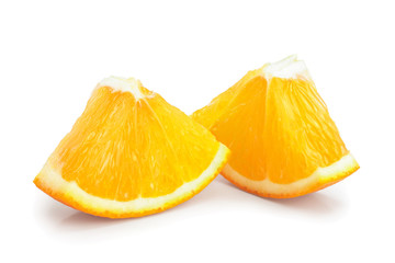 Fototapeta na wymiar orange fruit slice isolated on white background