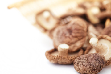 日本産の干し椎茸