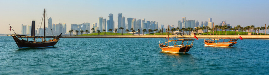 Fototapeta premium Skyline in Doha, Qatar.