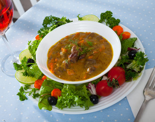 Chicken heart goulash