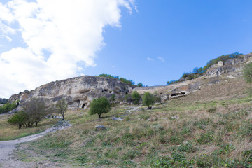 Fototapeta na wymiar Ruins of the ancient cave city of Chufut Kale