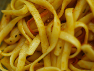  long noodles, vermicelli
