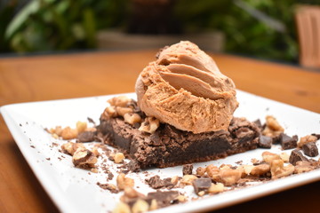 Brownie with ice cream