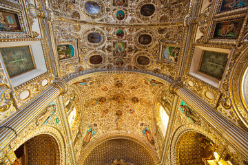 Fototapeta na wymiar Oaxaca, Mexico-2 December 2018: Landmark Santo Domingo Cathedral interiors in historic Oaxaca city center