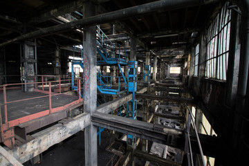 urbex intérieur d'un ancien lavoir à charbon