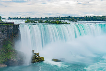 Close up of the beautiful Horseshoe Fall with ship nearby