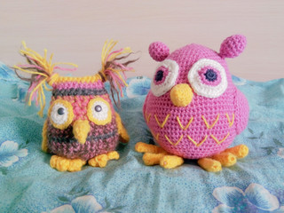 two owls, handiwork