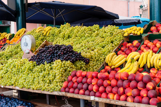 Obststand 「Obststand」の画像 - 1,116 件の Stock 写真、ベクターおよびビデオ | Adobe Stock