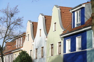 Bunte Wohnhäuser