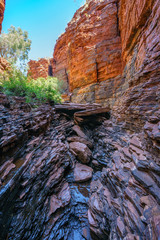 hiking down in weano gorge in karijini national park, western australia 18