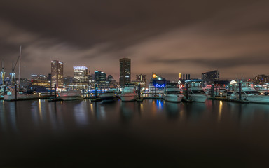 Fototapeta premium Baltimore's Inner Harbor at Night