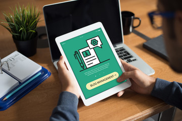 BLOG MANAGEMENT CONCEPT ON SCREEN