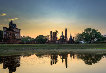 Fototapeta na wymiar Sukhothai Historical Park