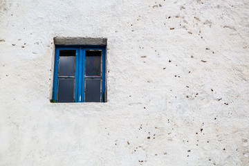 Fototapeta na wymiar Blue window, Santorini island, Greece