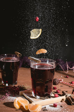christmas hot mulled wine with cinnamon, tangerine and spices