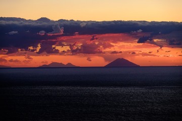 Stromboli coucher de soleil