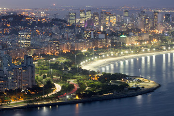 Fototapeta premium Top view of Enseada de Botafogo and Flamengo Beach, Rio de Janeiro, Brazil. Night picture com purple tones. 2017