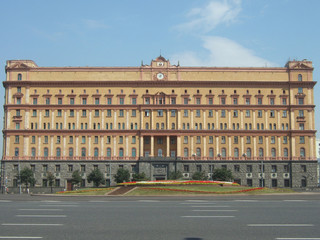 Fototapeta na wymiar historic building in moscow