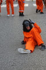 Un peu de repos pendant le défilé du carnaval de Cayenne en Guyane française