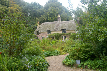 Fototapeta na wymiar Thomas Hardy cottage near Higher Bockhampton in Dorset
