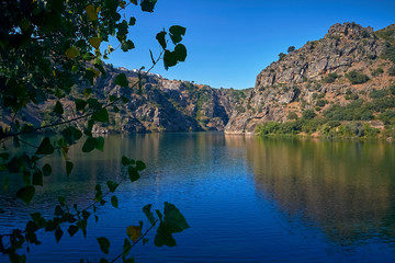 Douro river in the vicinity of the natural park of the arribes del duero and the natural park of do Douro International - obrazy, fototapety, plakaty