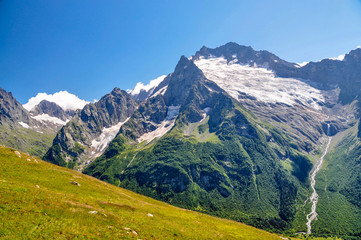 Obraz premium Closeup mountains scenes in national park Dombai, Caucasus, Russia