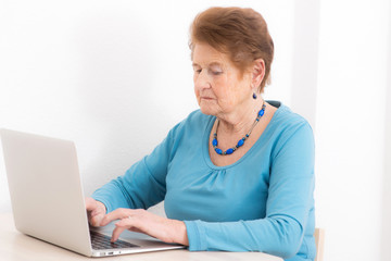 Alzheimer Patientin erinnert sich