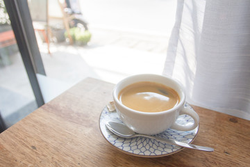 Hot Americano suitable for people who love the bitterness that from coffee.