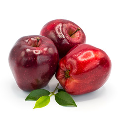Obraz premium Red apples on white background