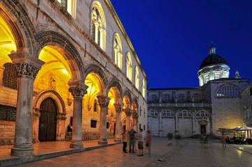 Fototapeta na wymiar Rector's Palace and Cathedral at dusk, UNESCO World Heritage Site, Dubrovnik, Dalmatia, Croatia, Europe.