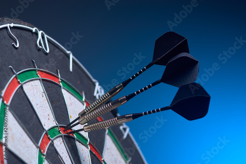 Darts 3 Darts In Triple Wall Mural Wallpaper Murals Wallsheaven Juri