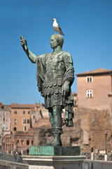 Fototapeta premium Statue de Jules cesar