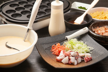 たこ焼きの材料とたこ焼き機