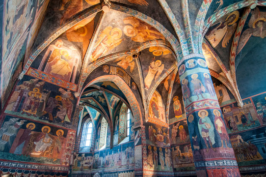 Medieval frescoes in Chapel of the Holy Trinity at Lublin Castle, Poland. © GISTEL