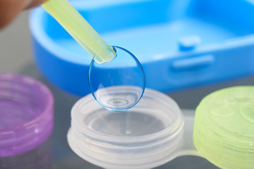 silicon hydrogel contact lens