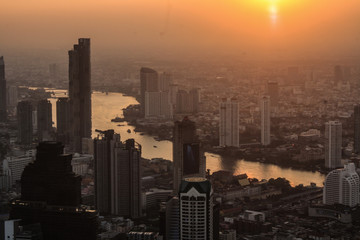 Fototapeta premium Sunset in the building