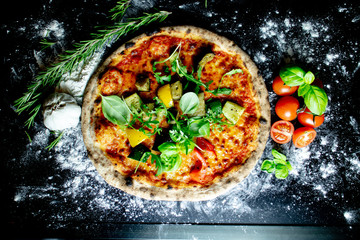 Pizza Gemüse, vegetarisch, Pizzeria Restaurant
