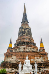 Fototapeta premium Wat Yai Chai Mongkhon Temple in Ayutthaya, Thailand